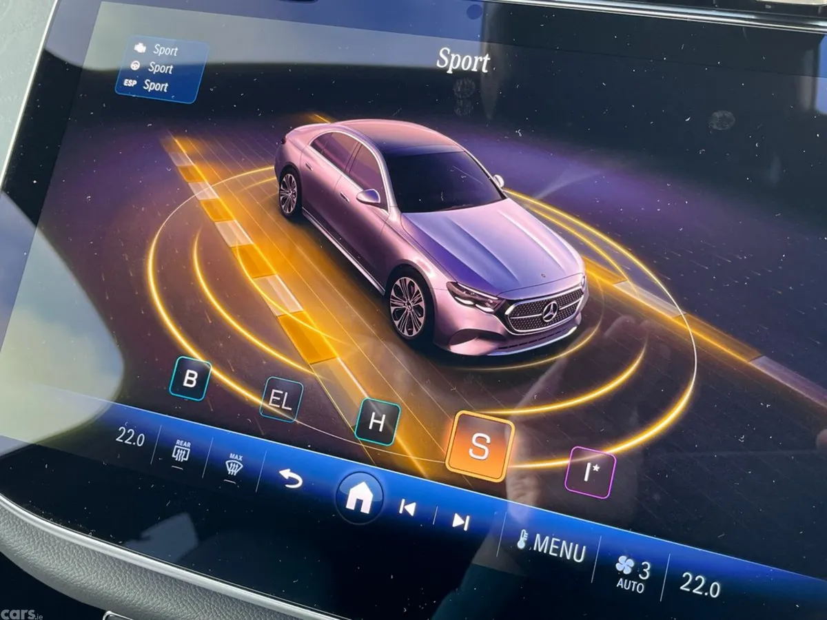 Mercedes-Benz E-Class Saloon, Petrol Hybrid, 2026, Blue