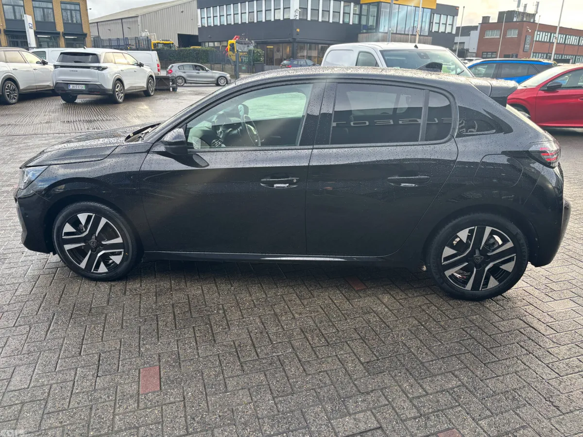 Peugeot 208 Hatchback, Petrol, 2025, Black