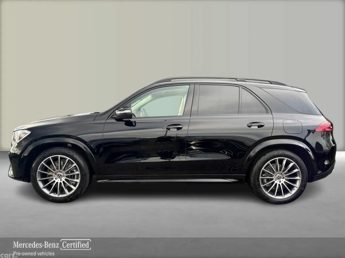 Mercedes-Benz GLE SUV, Diesel Plug-in Hybrid, 2027, Black