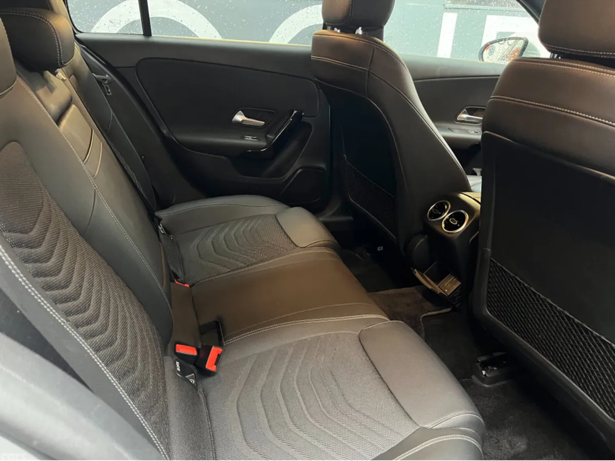 Mercedes-Benz A-Class Hatchback, Diesel, 2019, Silver