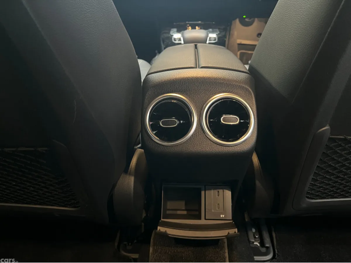 Mercedes-Benz A-Class Hatchback, Diesel, 2019, Silver