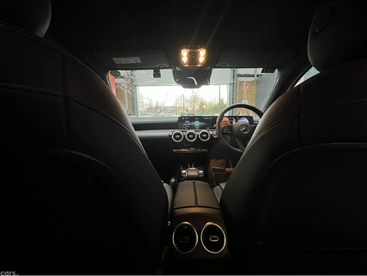 Mercedes-Benz A-Class Hatchback, Diesel, 2019, Silver