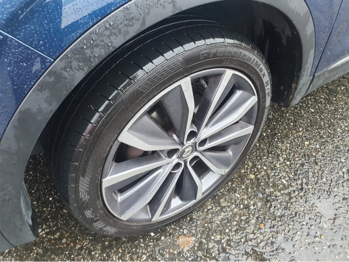 Renault Kadjar Hatchback, Diesel, 2019, Blue