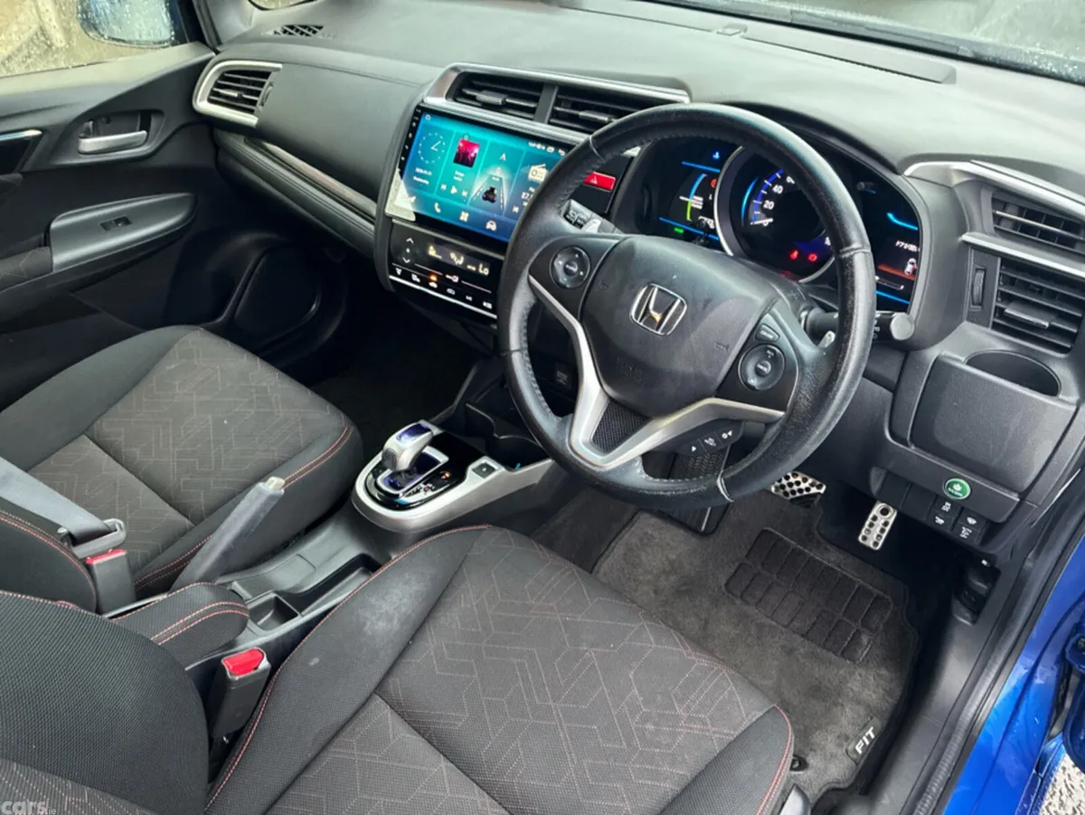 Honda Fit Hatchback, Petrol Hybrid, 2015, Blue