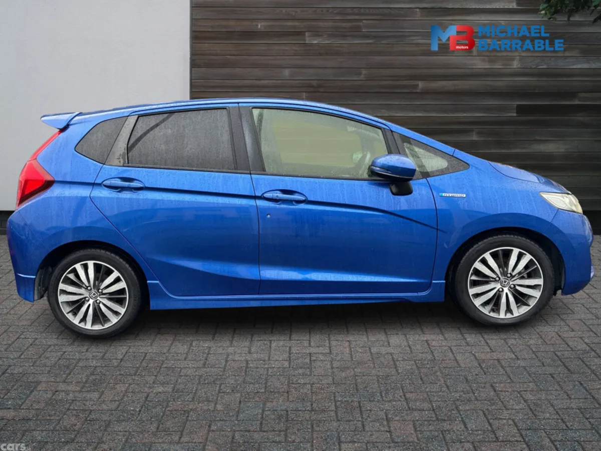 Honda Fit Hatchback, Petrol Hybrid, 2015, Blue