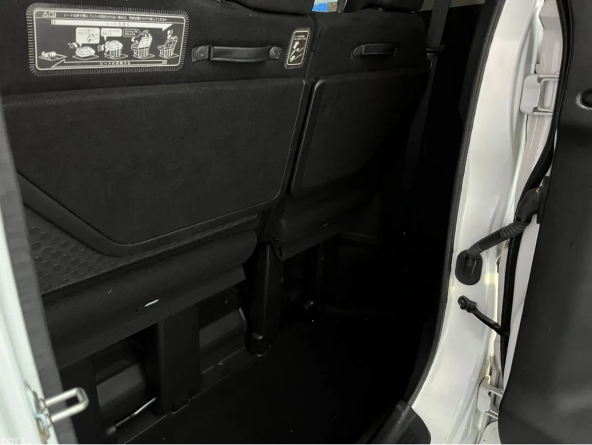 Honda Stepwagon MPV, Petrol Hybrid, 2020, White