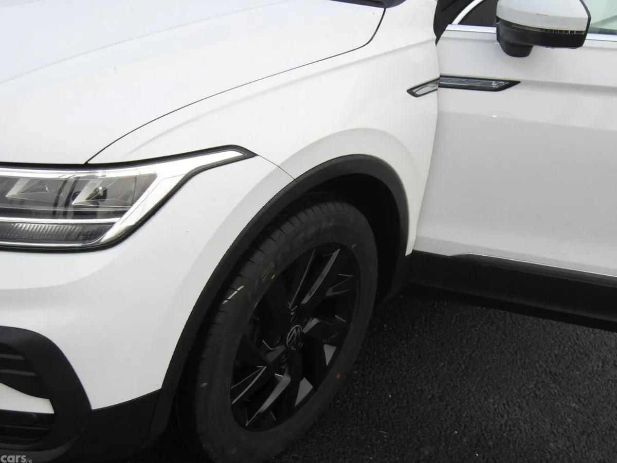 Volkswagen Tiguan SUV, Diesel, 2022, White