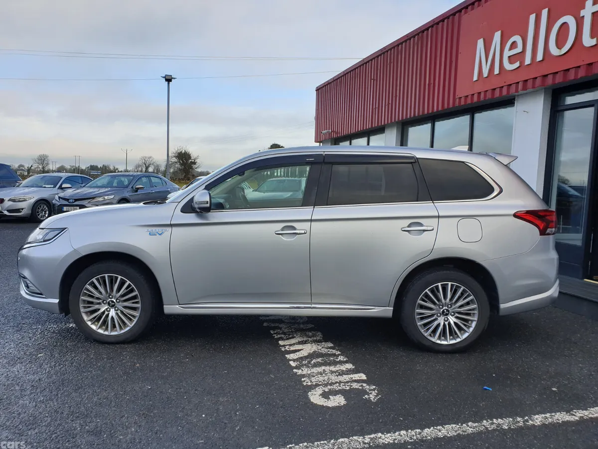 Mitsubishi Outlander SUV, Petrol Plug-in Hybrid, 2020, Silver