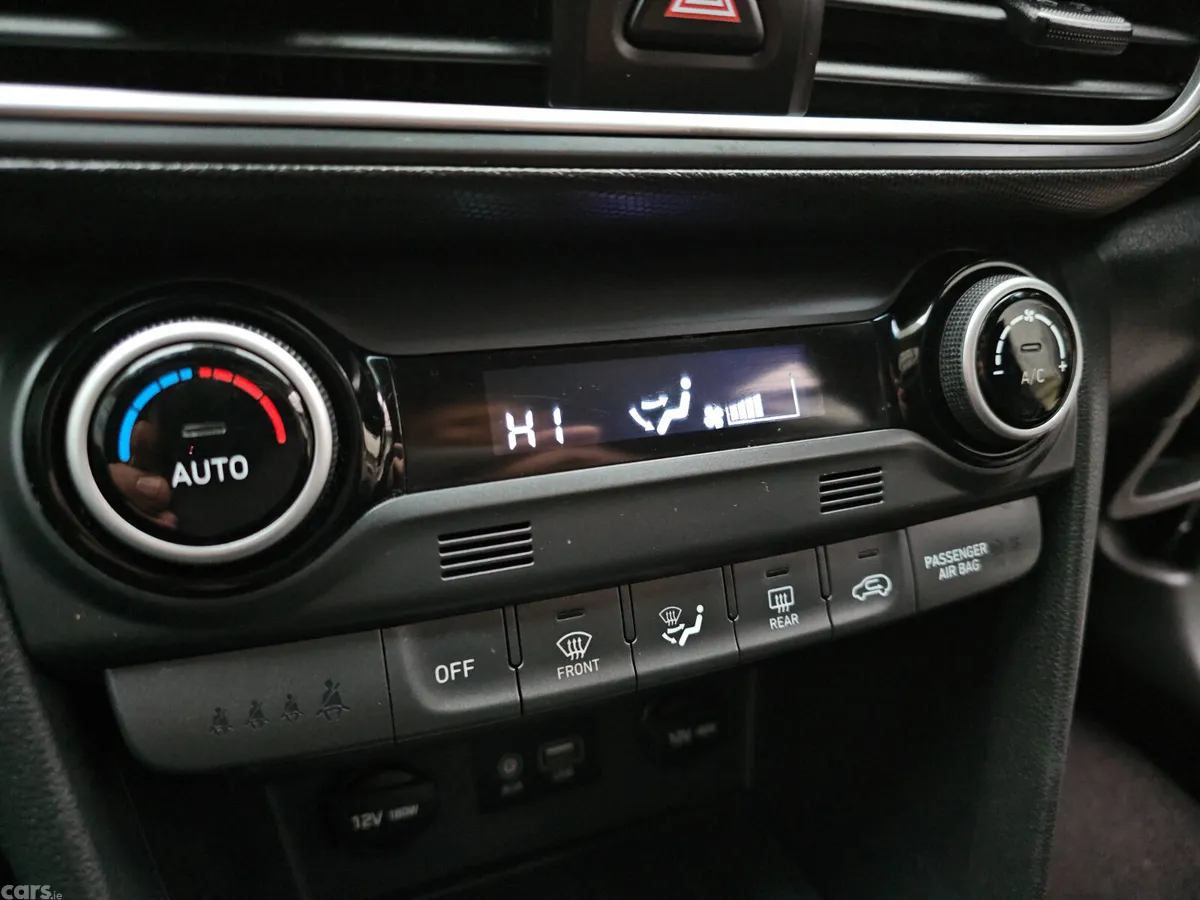 Hyundai KONA MPV, Petrol, 2018, Black