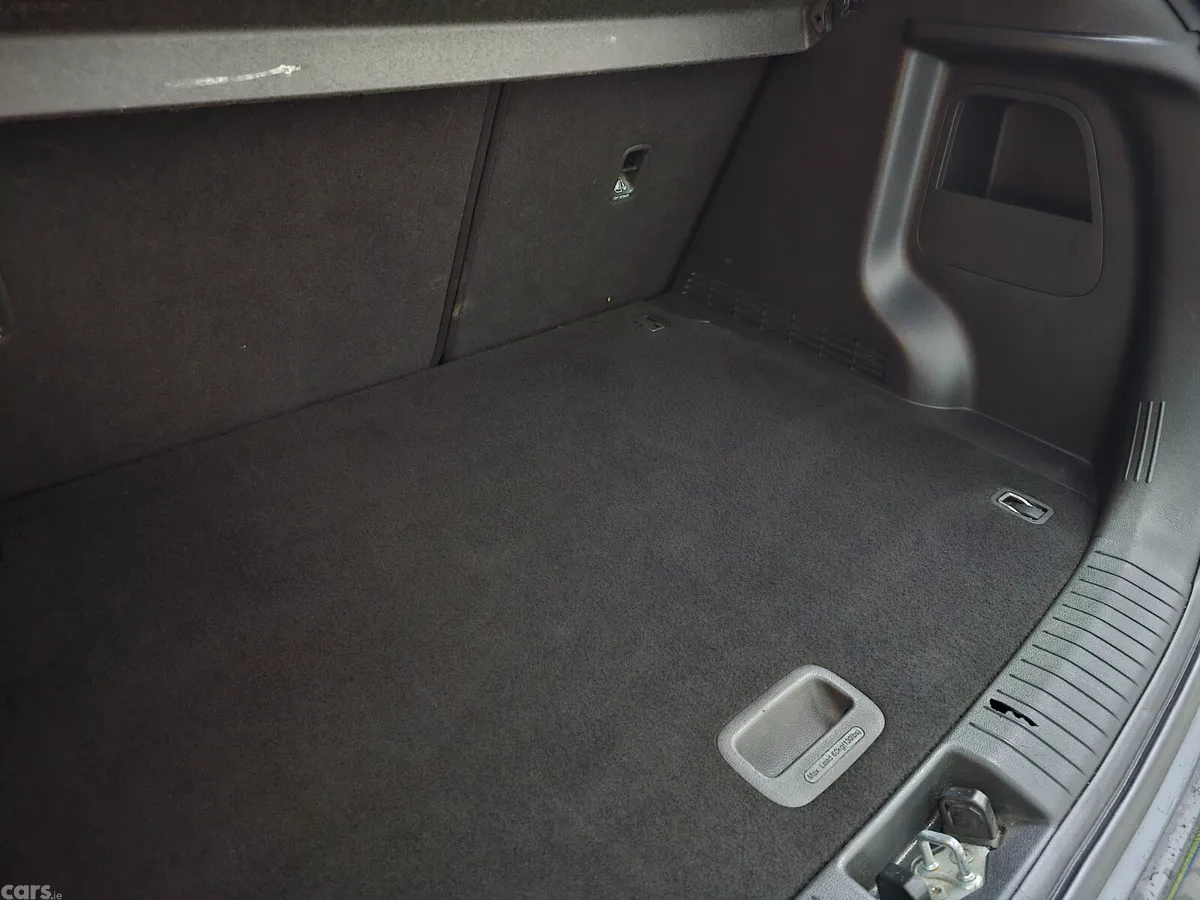 Hyundai KONA MPV, Petrol, 2018, Black