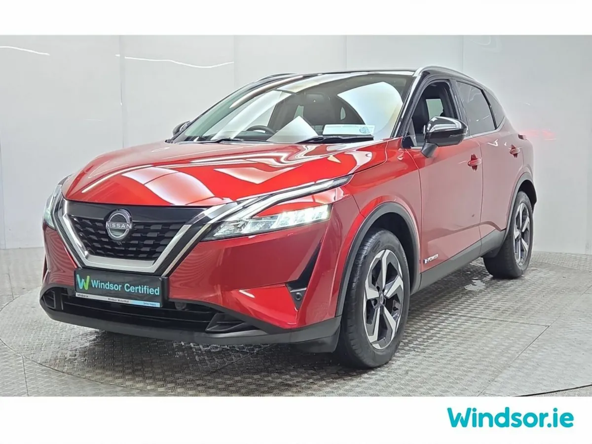 Nissan Qashqai MPV, Petrol Hybrid, 2023, Orange