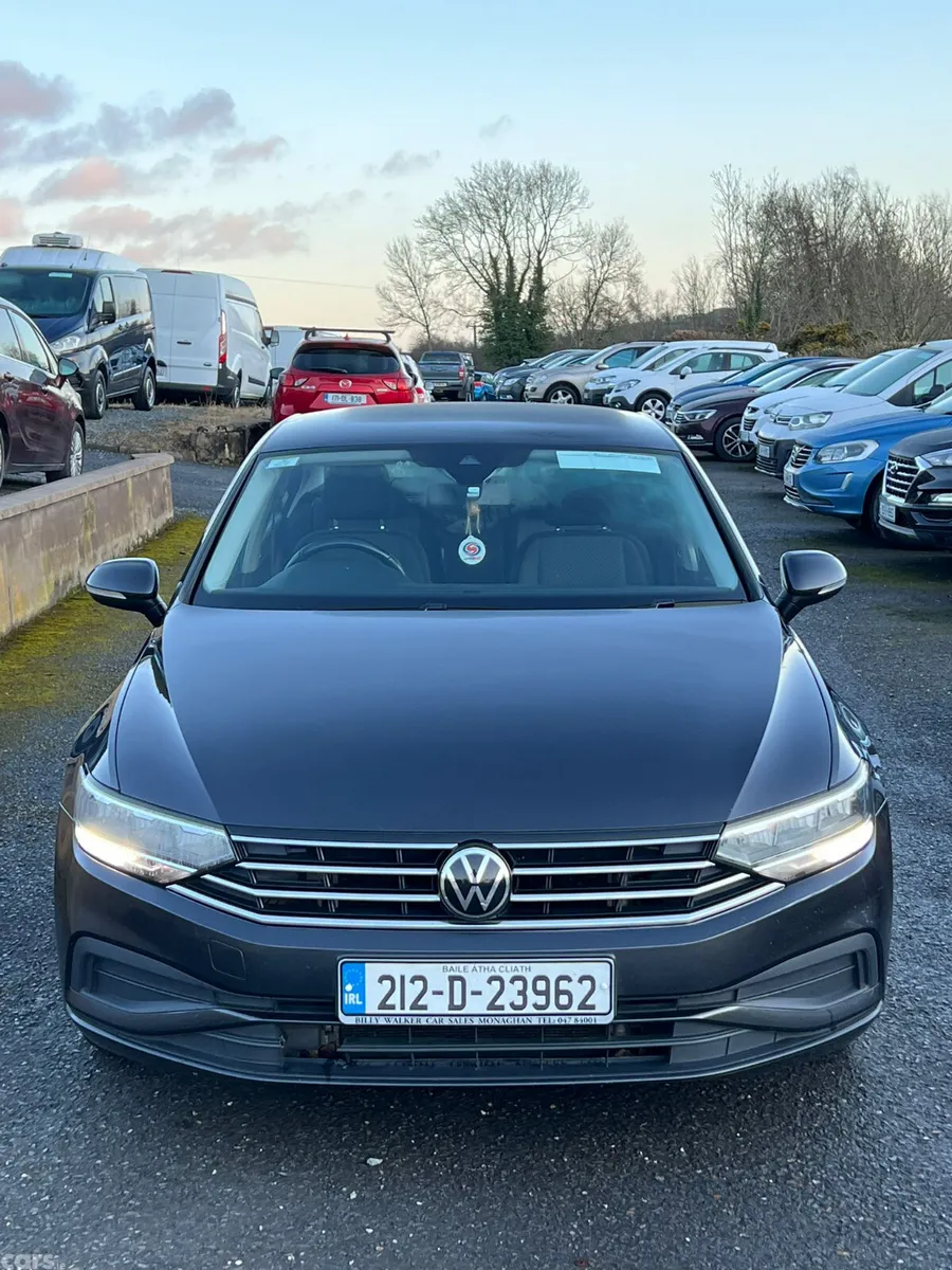 Volkswagen Passat Saloon, Diesel, 2021, Grey