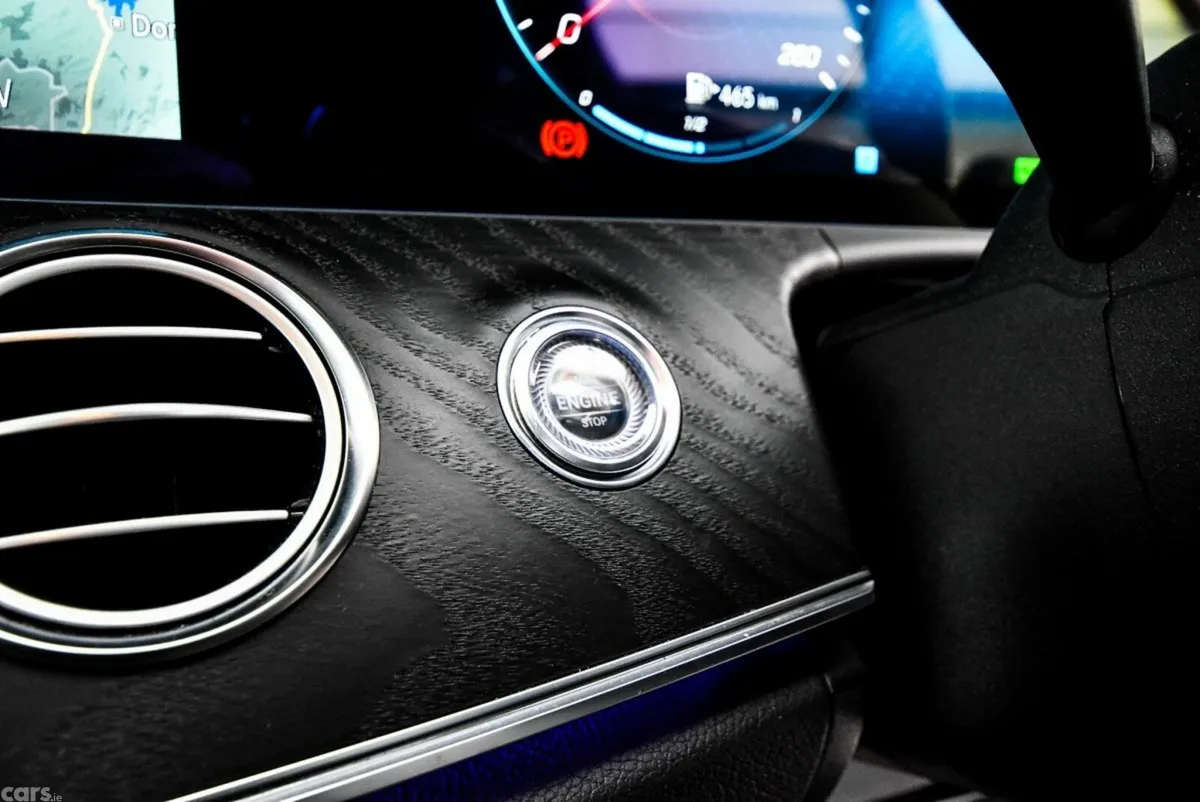 Mercedes-Benz E-Class Saloon, Diesel Plug-in Hybrid, 2020, Blue
