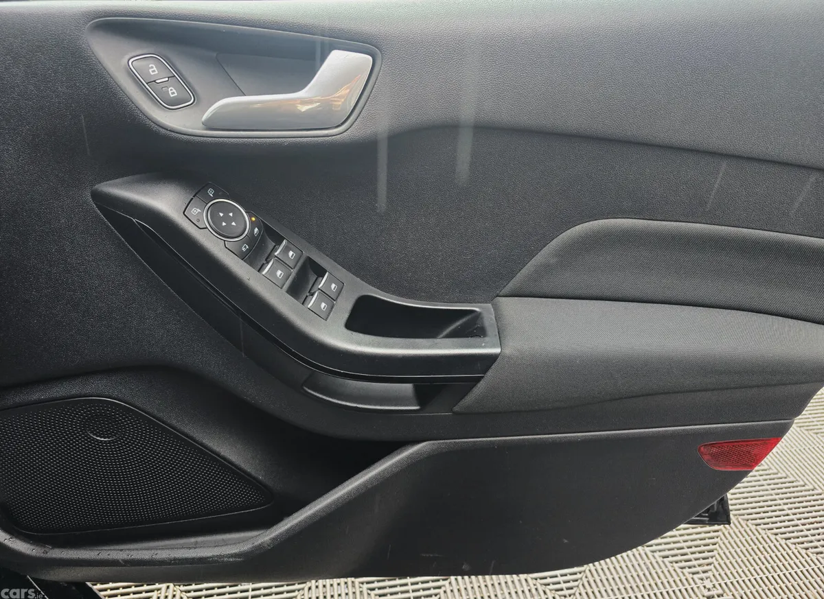 Ford Fiesta Hatchback, Petrol, 2019, Black
