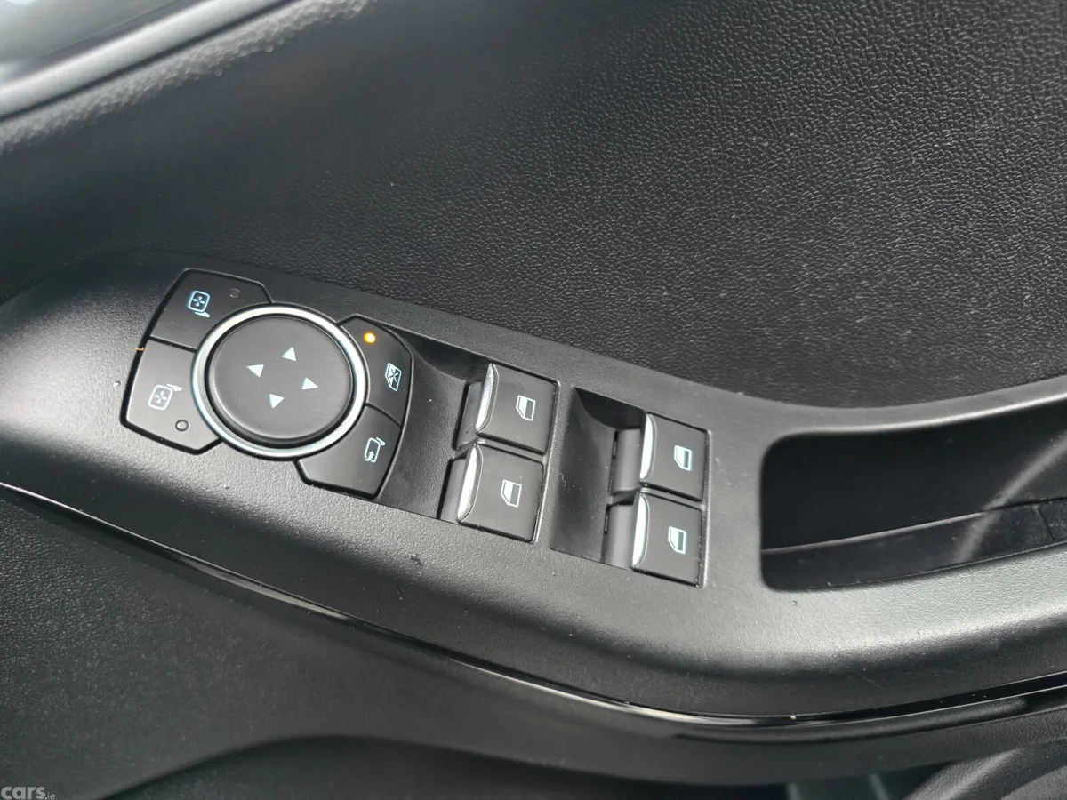 Ford Fiesta Hatchback, Petrol, 2019, Black
