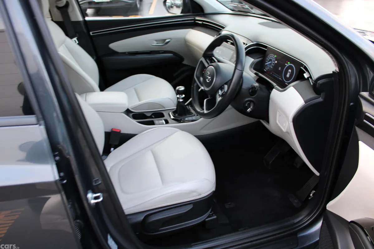 Hyundai Tucson SUV, Diesel, 2024, Grey