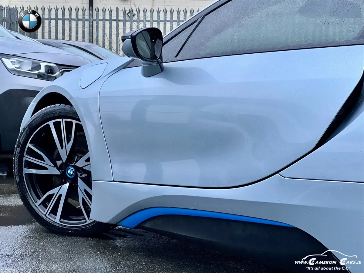 BMW i8 Coupe, Petrol Plug-in Hybrid, 2016, Silver
