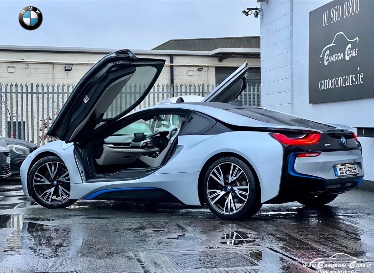 BMW i8 Coupe, Petrol Plug-in Hybrid, 2016, Silver