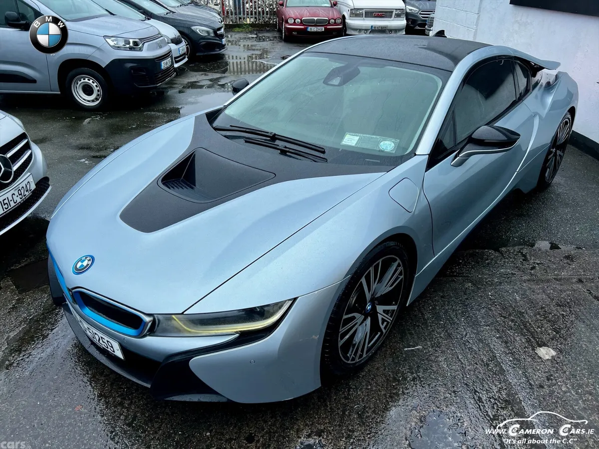 BMW i8 Coupe, Petrol Plug-in Hybrid, 2016, Silver
