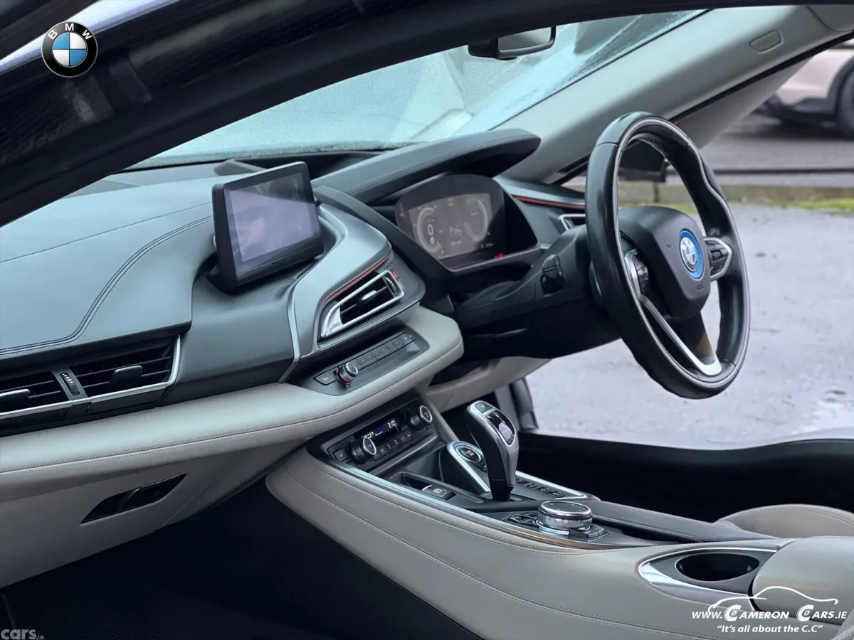 BMW i8 Coupe, Petrol Plug-in Hybrid, 2016, Silver