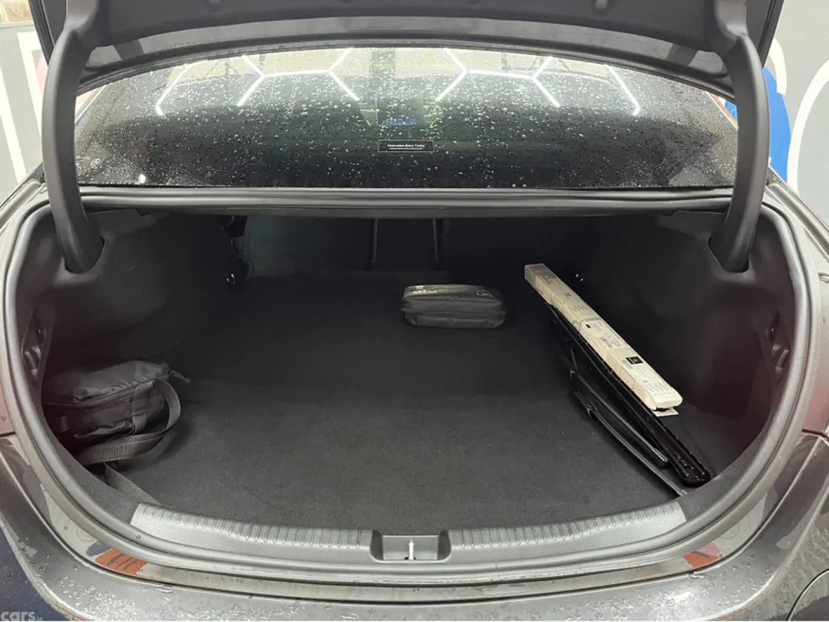 Mercedes-Benz C-Class Saloon, Petrol Plug-in Hybrid, 2024, Black