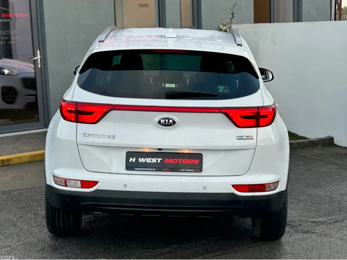 Kia Sportage MPV, Diesel, 2017, White