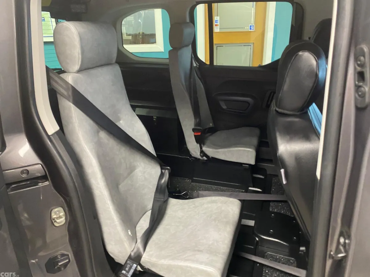Peugeot Rifter MPV, Diesel, 2019, Grey
