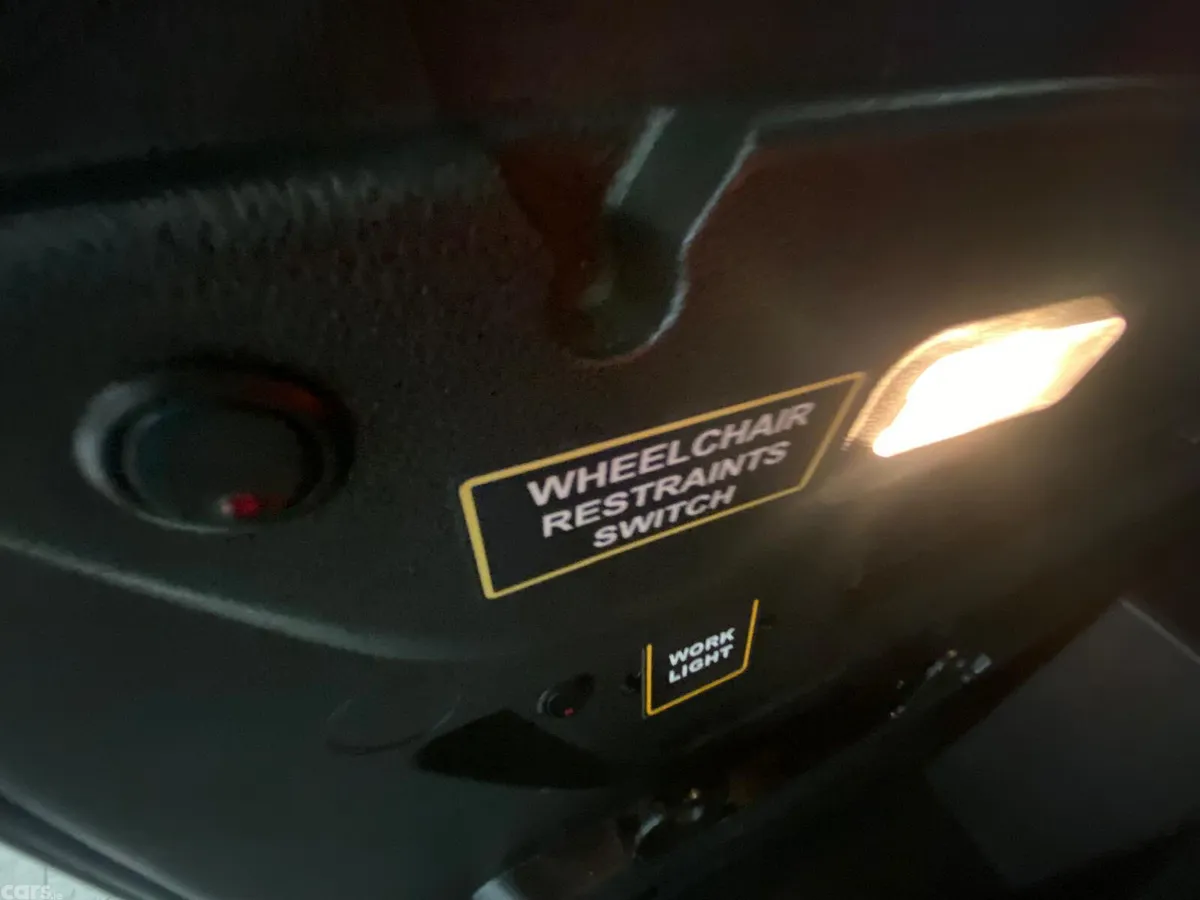 Peugeot Rifter MPV, Diesel, 2019, Grey