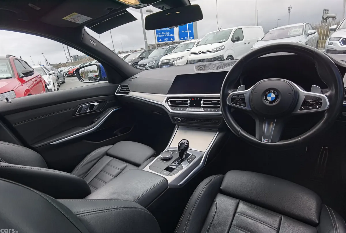 BMW 3-Series Saloon, Petrol Plug-in Hybrid, 2021, Blue
