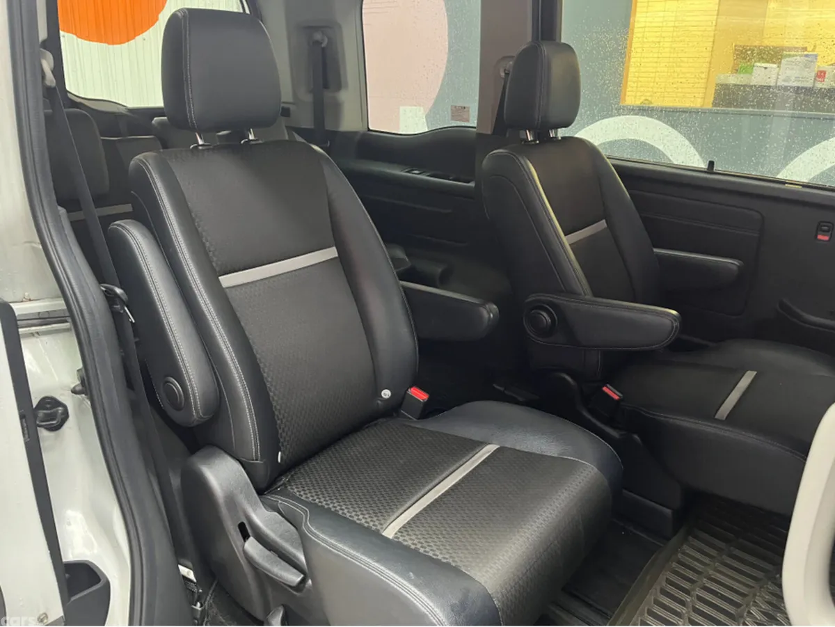 Honda Stepwagon MPV, Petrol Hybrid, 2019, White