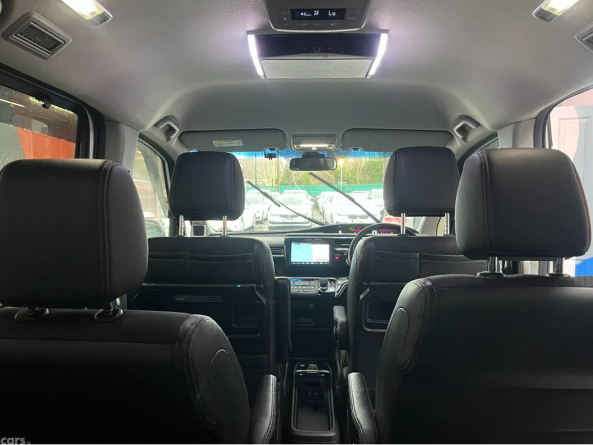Honda Stepwagon MPV, Petrol Hybrid, 2019, White