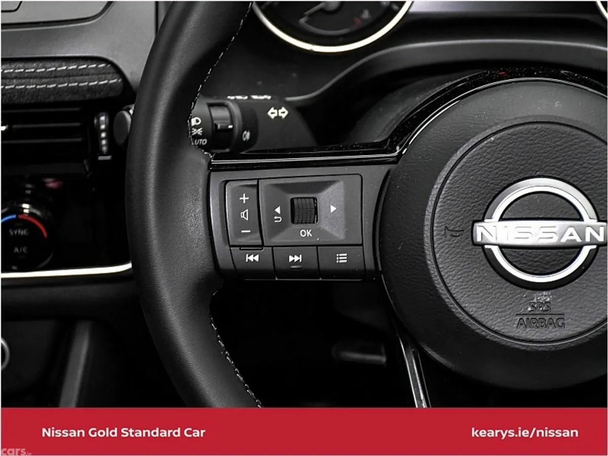 Nissan Qashqai SUV, Petrol, 2026, Red