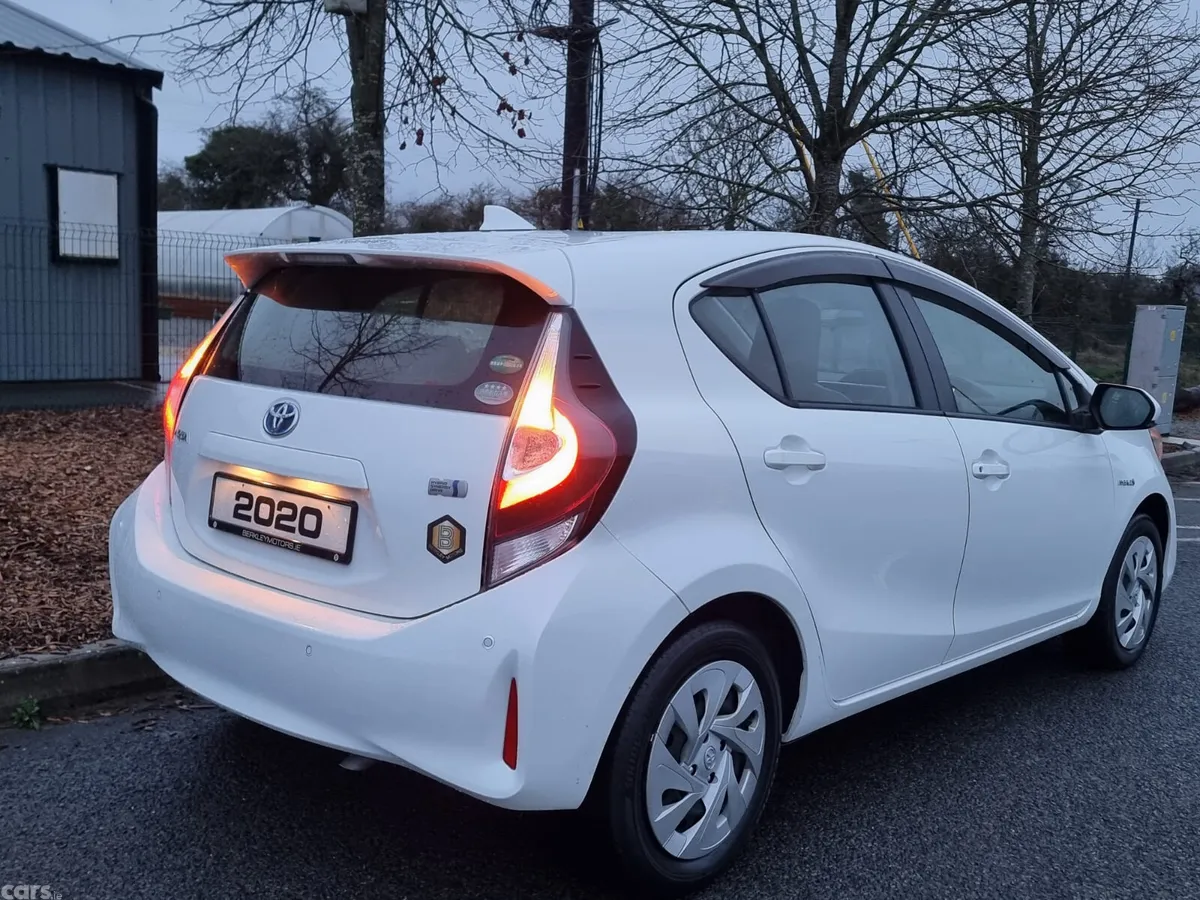 Toyota Aqua Hatchback, Petrol, 2020, White