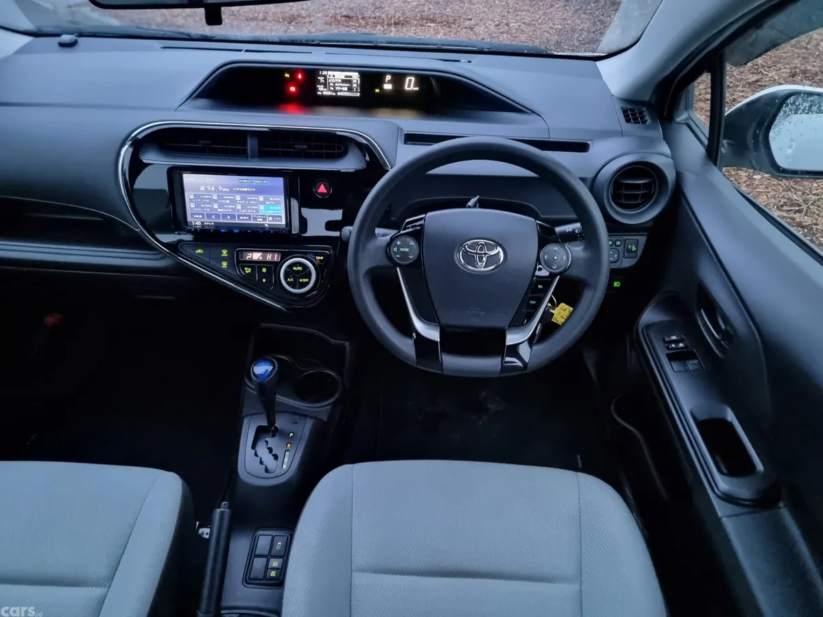 Toyota Aqua Hatchback, Petrol, 2020, White