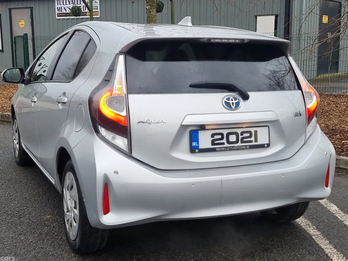 Toyota Aqua Hatchback, Petrol Hybrid, 2021, Silver
