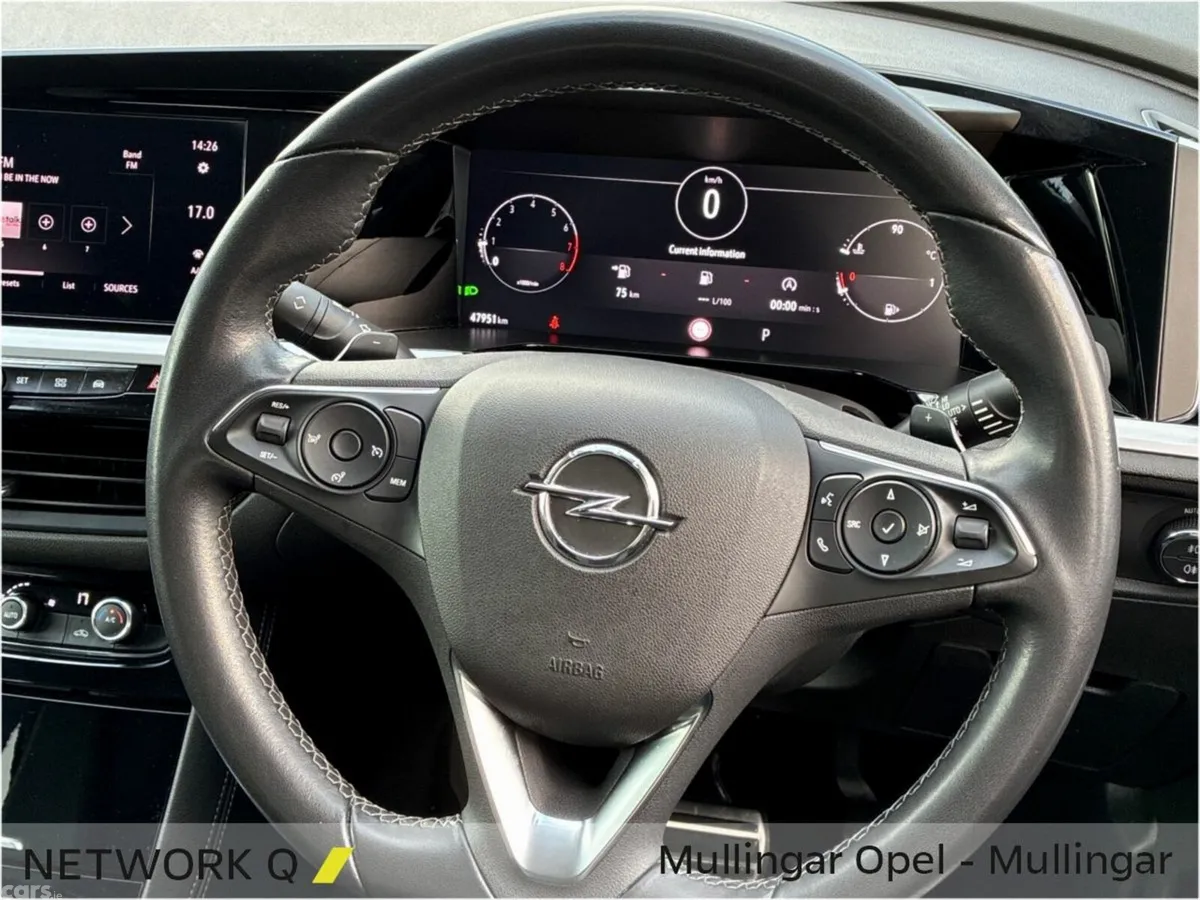Opel Grandland SUV, Petrol, 2022, Grey