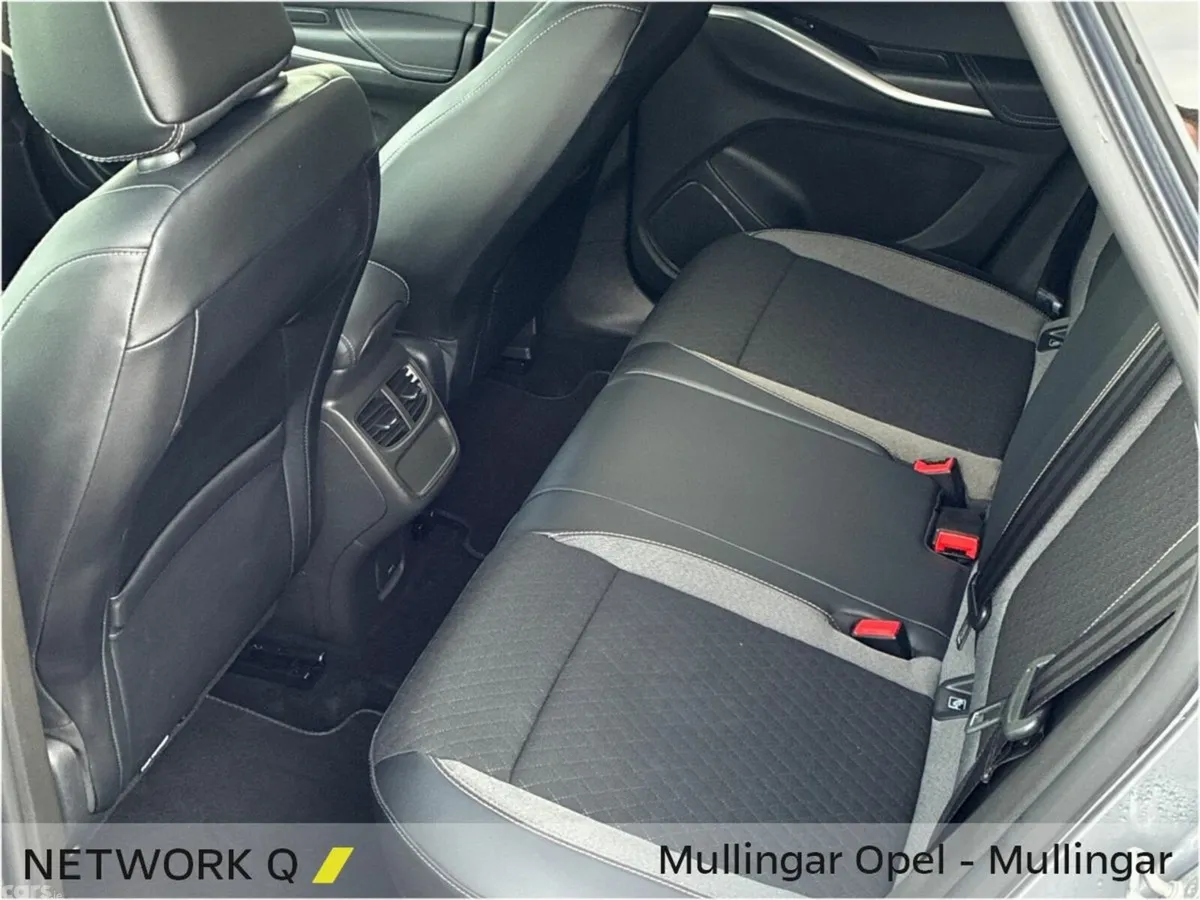 Opel Grandland SUV, Petrol, 2022, Grey