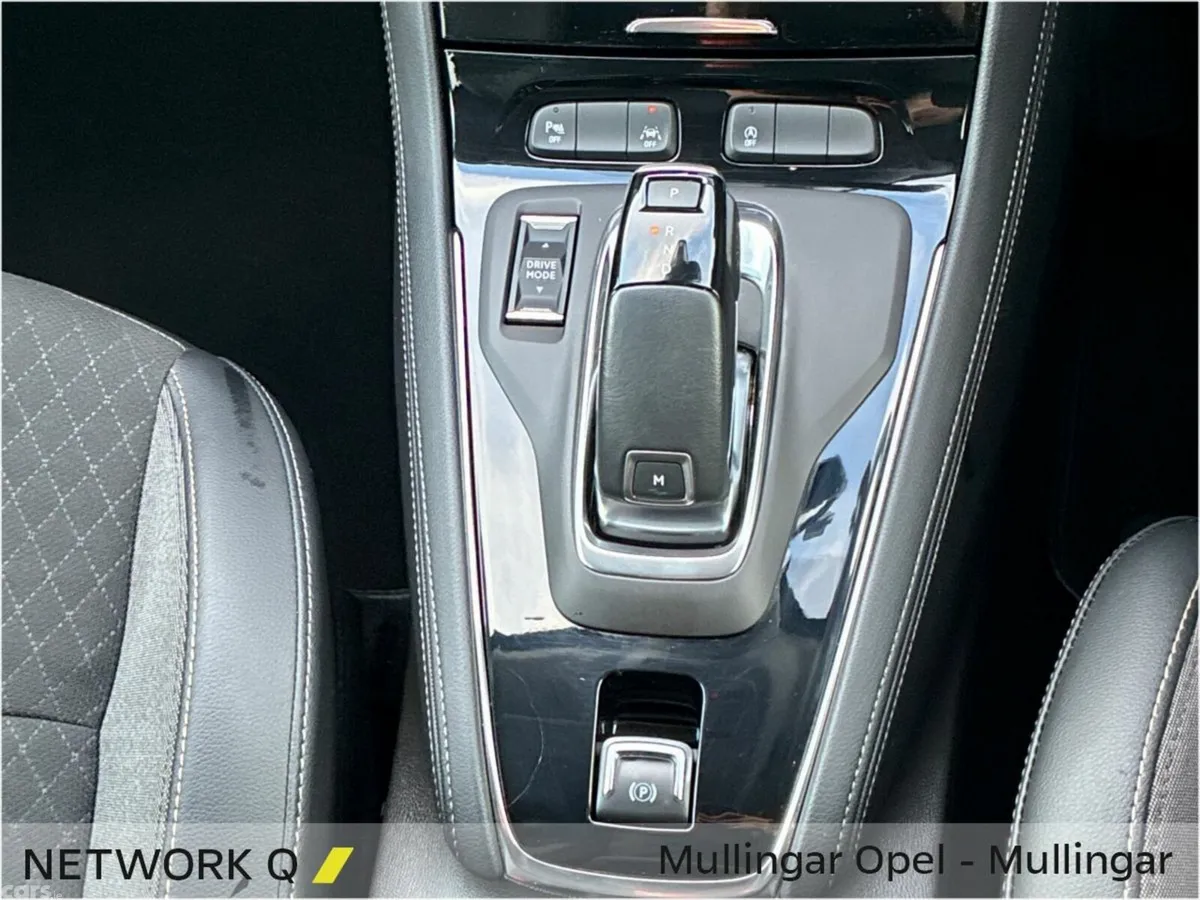 Opel Grandland SUV, Petrol, 2022, Grey