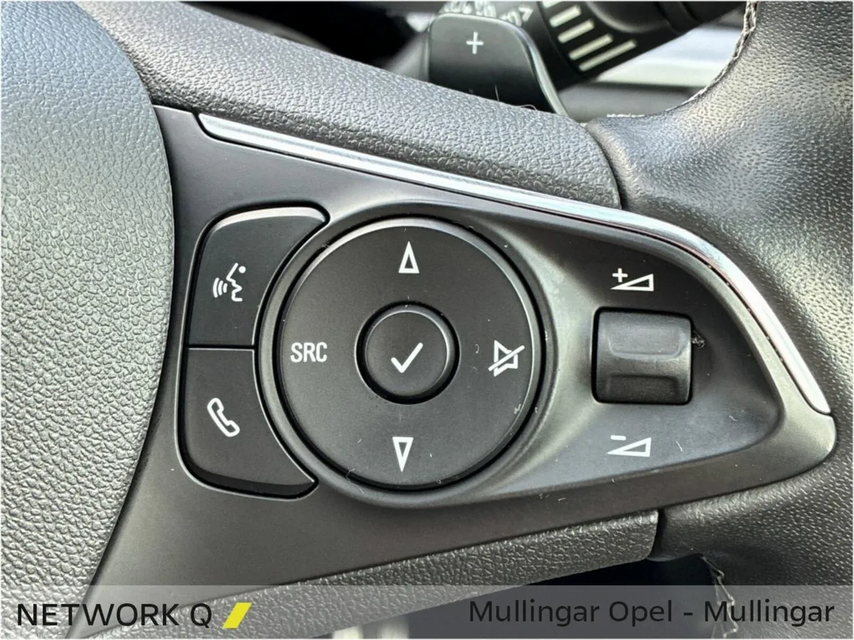 Opel Grandland SUV, Petrol, 2022, Grey