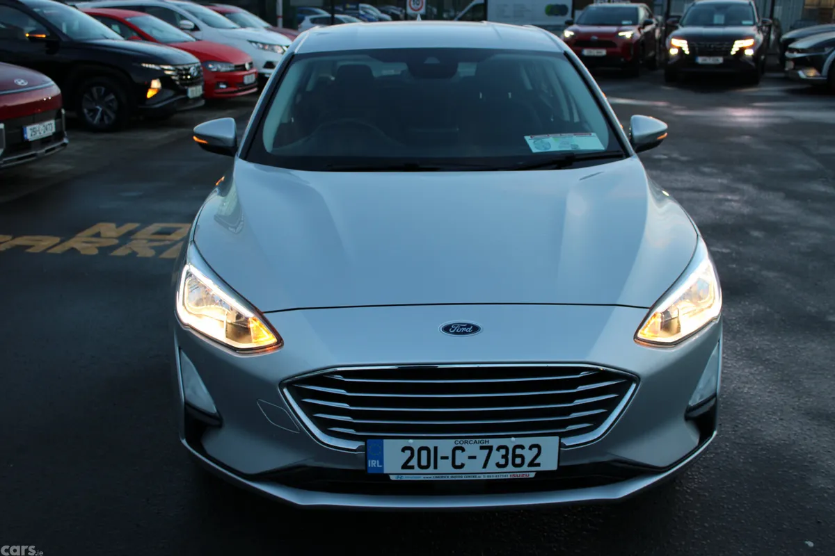 Ford Focus Hatchback, Petrol, 2020, Grey