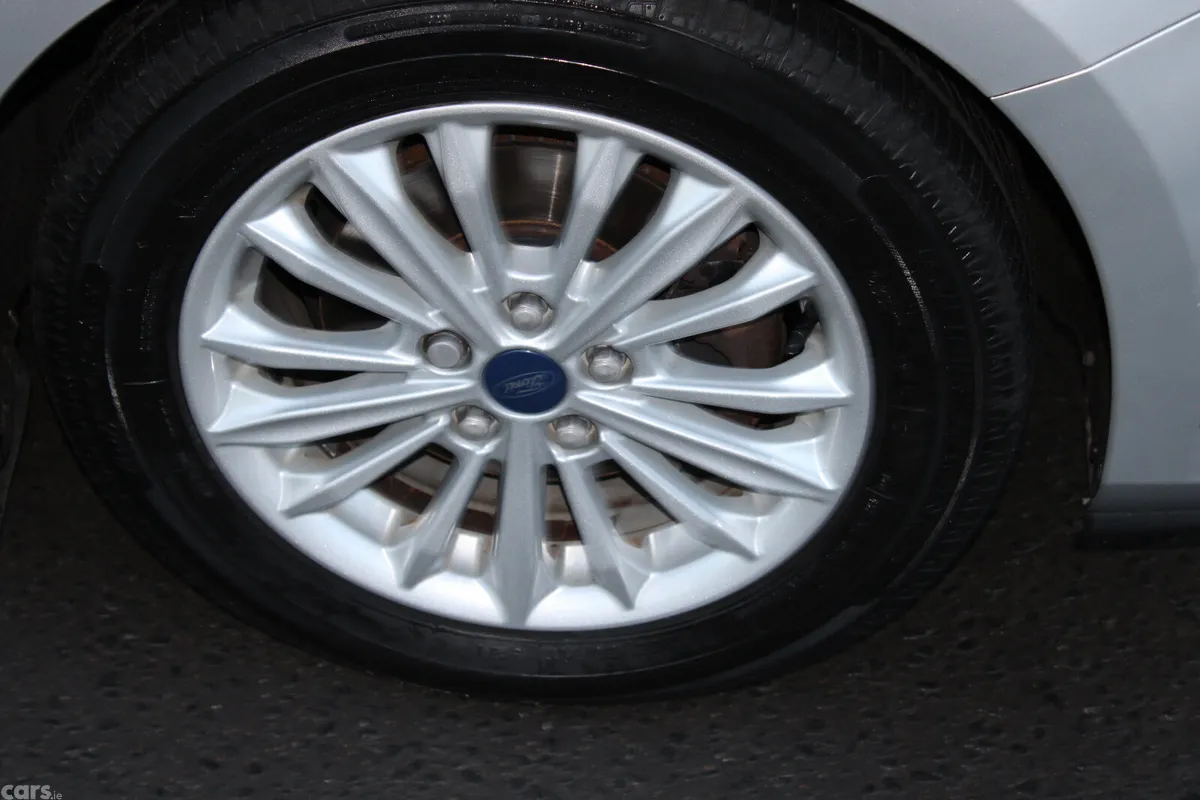 Ford Focus Hatchback, Petrol, 2020, Grey