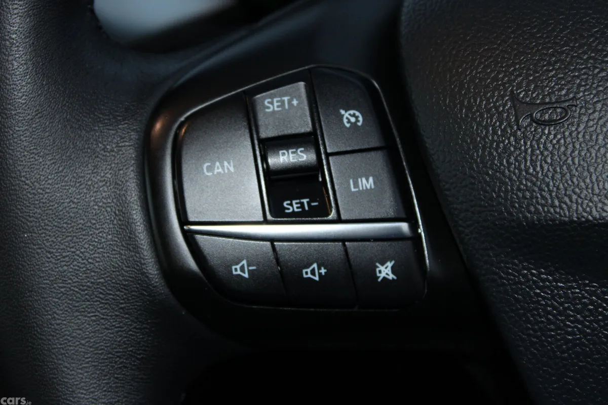 Ford Focus Hatchback, Petrol, 2020, Grey