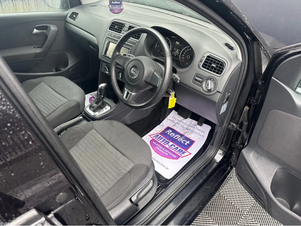 Volkswagen Polo Hatchback, Petrol, 2014, Black