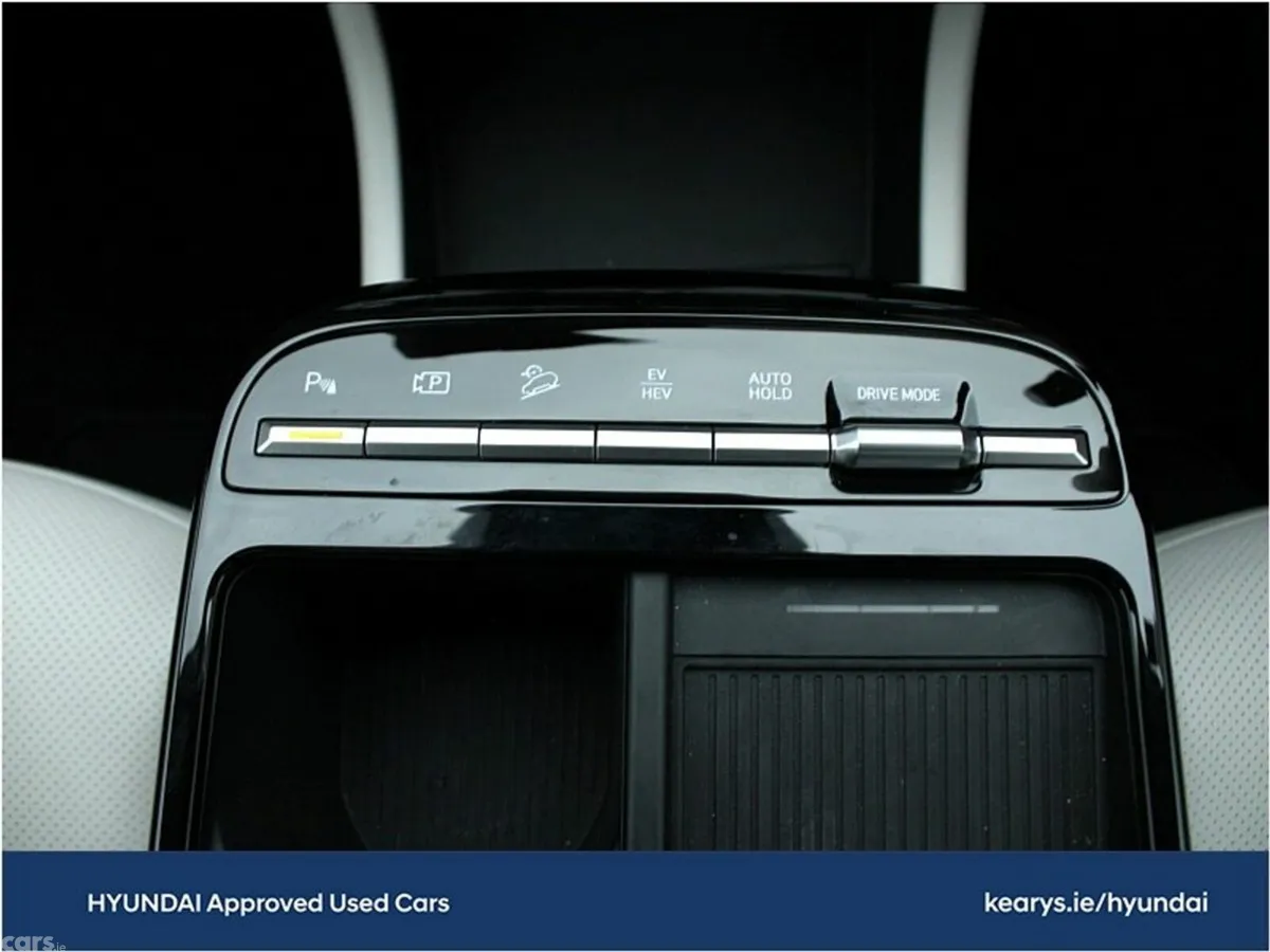 Hyundai Tucson SUV, Petrol Plug-in Hybrid, 2025, Red