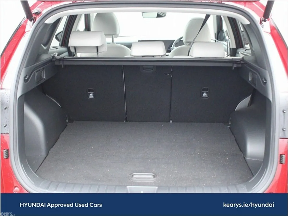 Hyundai Tucson SUV, Petrol Plug-in Hybrid, 2025, Red