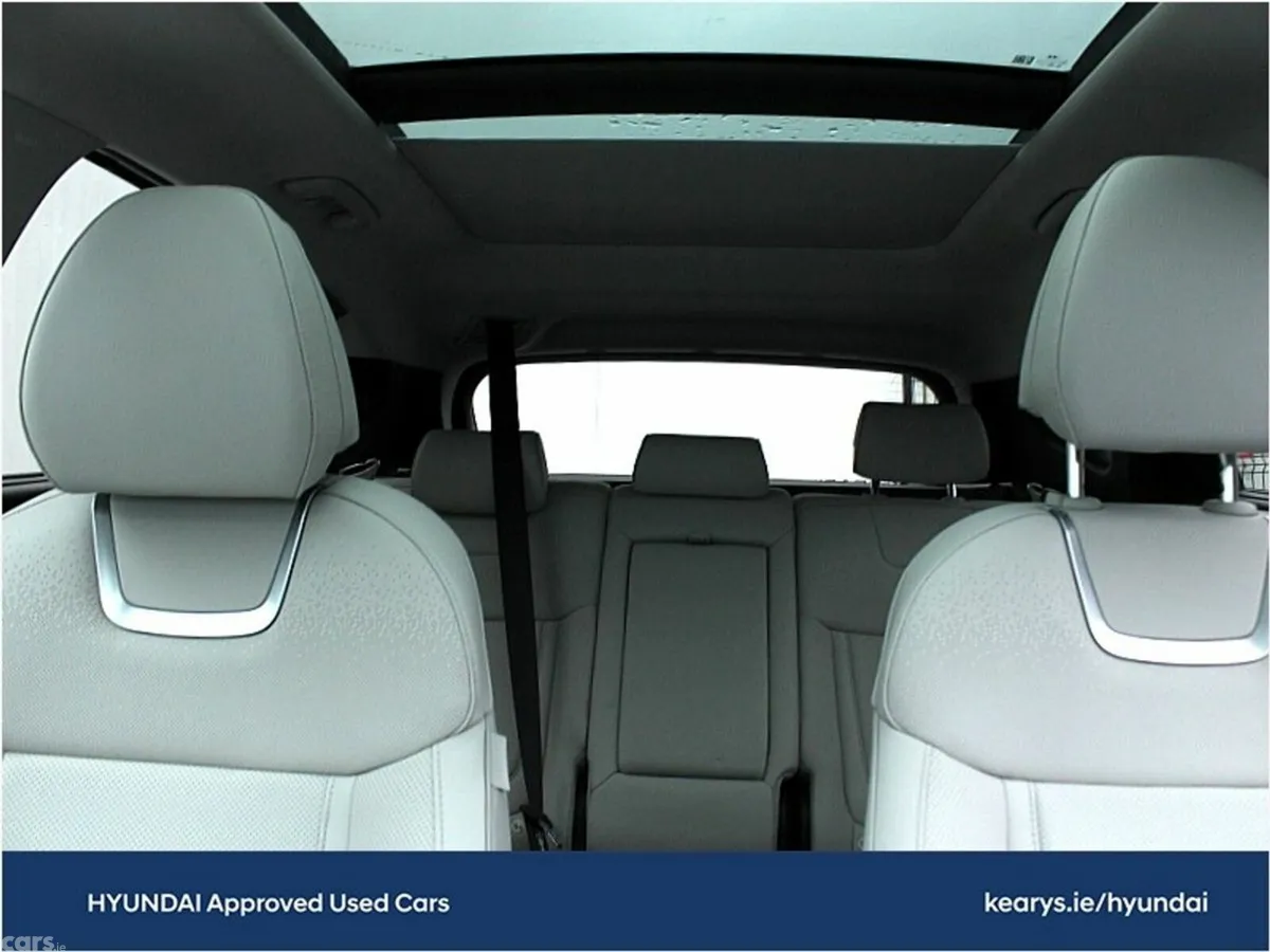 Hyundai Tucson SUV, Petrol Plug-in Hybrid, 2025, Red