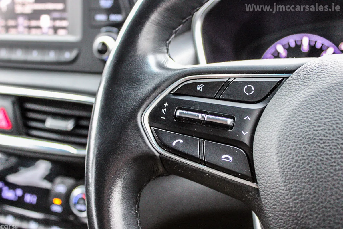 Hyundai Santa Fe SUV, Diesel, 2019, White