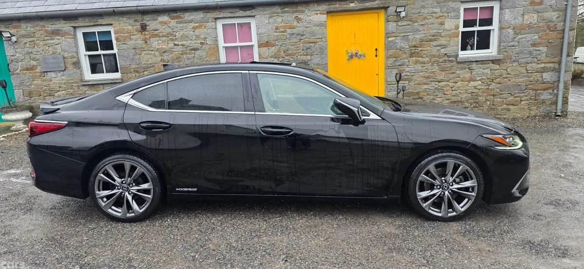 Lexus ES Saloon, Petrol Hybrid, 2020, Black