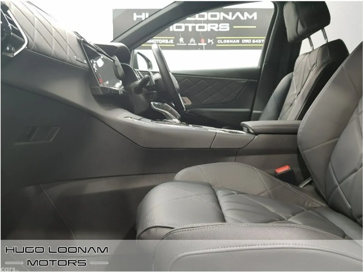 DS Automobiles DS 7 MPV, Petrol Plug-in Hybrid, 2023, Grey