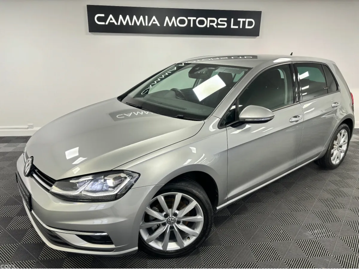 Volkswagen Golf Hatchback, Petrol, 2019, Silver